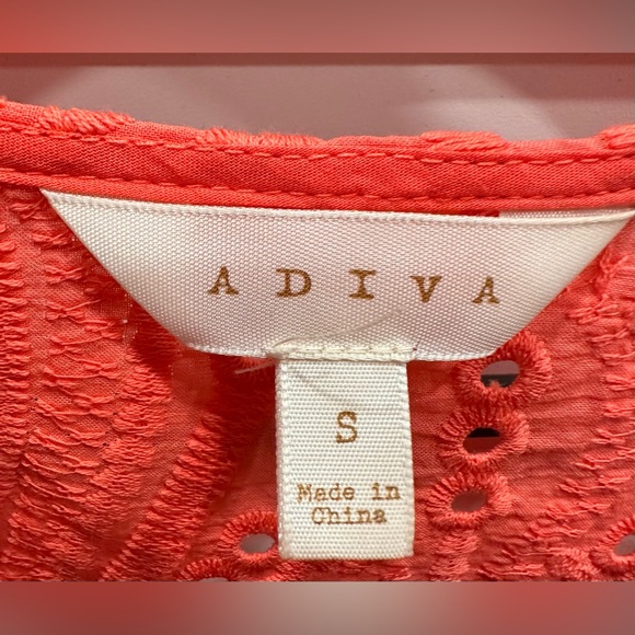 Adiva 100% Cotton Eyelet Coral Top - Picture 3 of 5